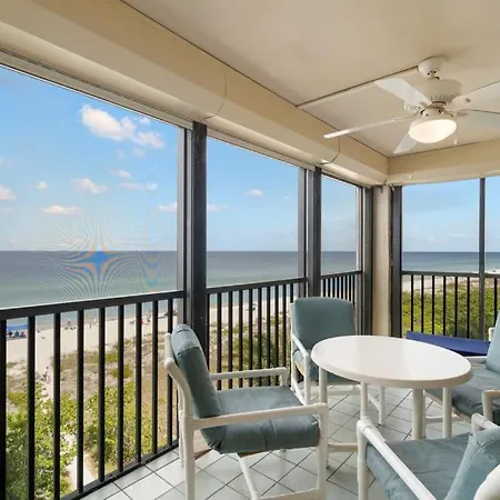 Beachfront Condo With Pool And Hot Tub Reflections On The Gulf 504